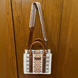 Small Wrangler Tote Bag, LIKE NEW